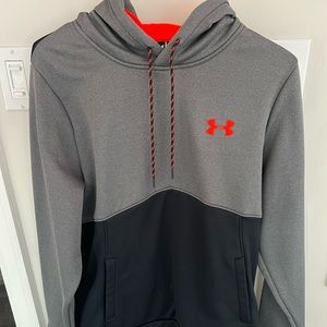 Mens Under Armour sweatshirt Medium